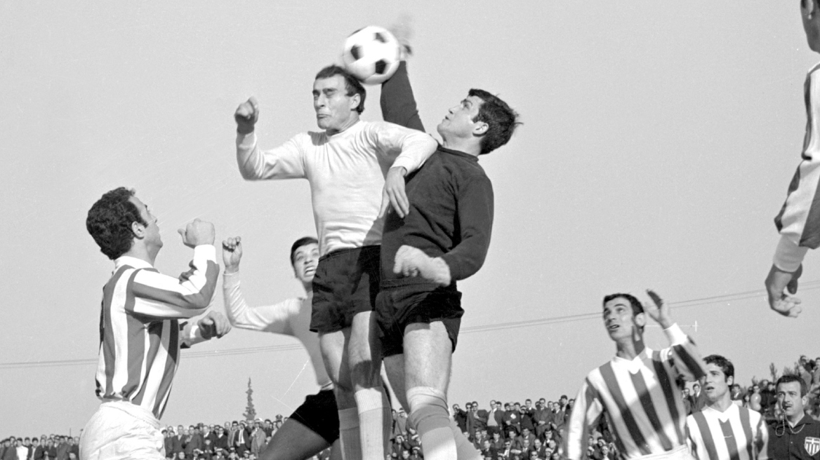 Πέθανε ο θρυλικός ποδοσφαιριστής του Άρη, Αλέκος Αλεξιάδης