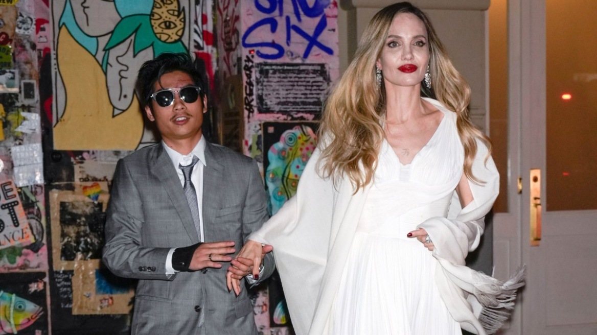 Η Αντζελίνα Τζολί έβαλε τον γιο της να υπογράψει συμβόλαιο, ότι θα φοράει πάντα κράνος 