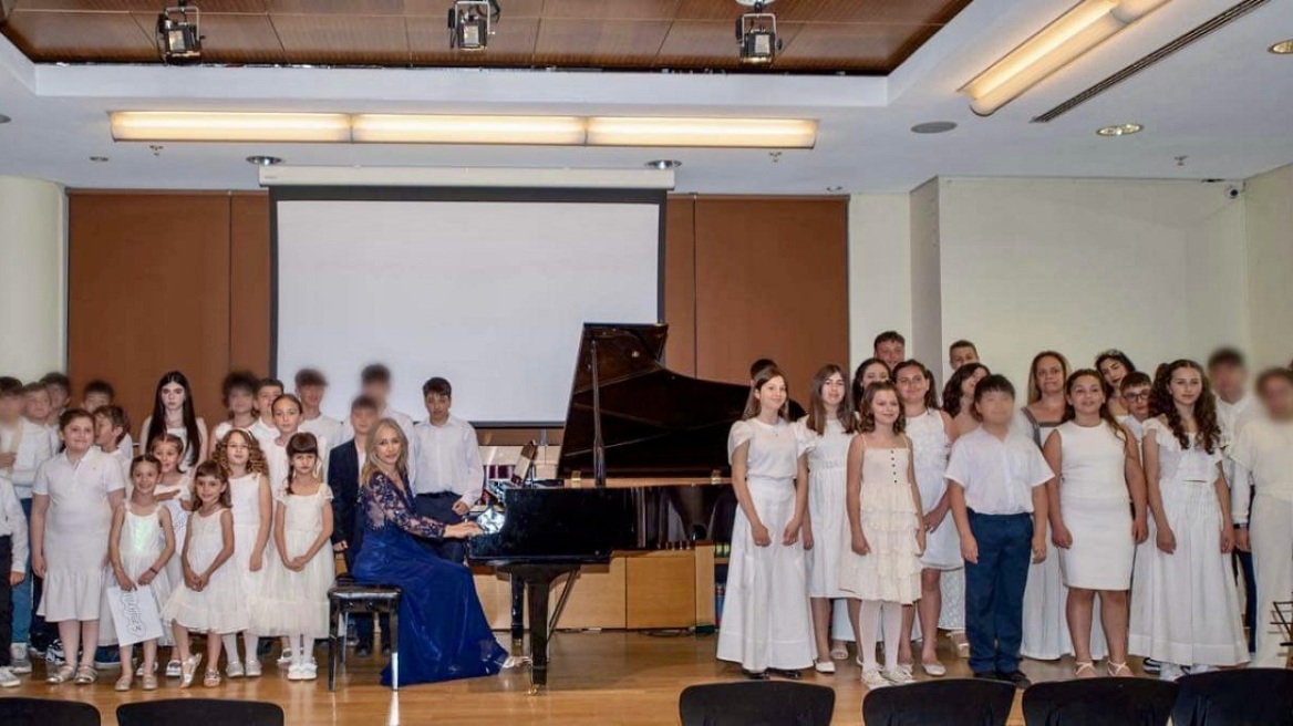 «Ήταν μια φορά… το πιάνο»: Συναυλία νέων καλλιτεχνών με την Βίβιαν Μπρέντα και τους μαθητές της στο Μέγαρο Μουσικής Αθηνών
