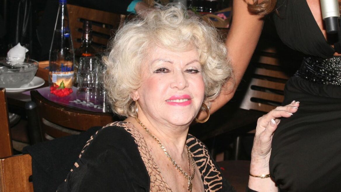 Καίτη Γκρέυ: Το δικαστήριο αποφάσισε τη σφράγιση του σπιτιού της τραγουδίστριας