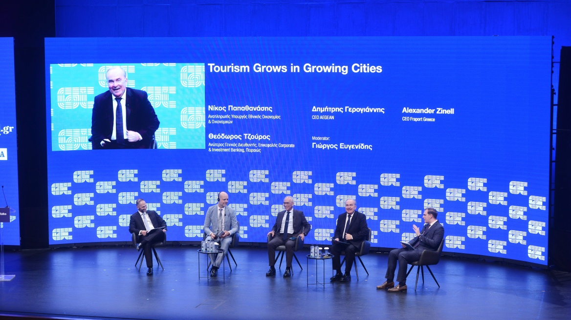 Greece Talks: Η στήριξη του τουρισμού από το Ταμείο Ανάκαμψης και η αύξηση των ξενοδοχειακών επενδύσεων