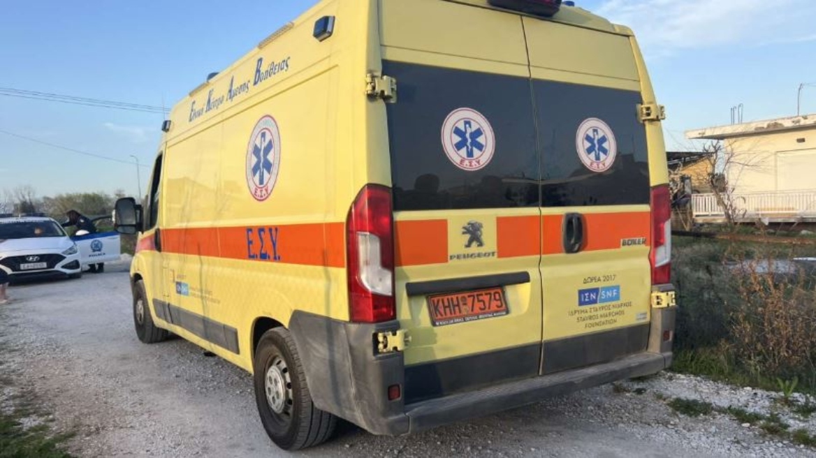 Ηλικιωμένη βρέθηκε νεκρή σε οικόπεδο στη Λάρισα 