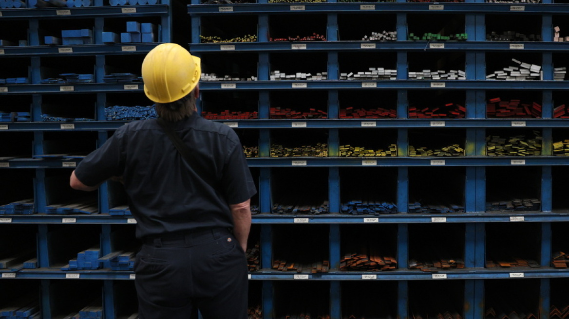 Oι δασμοί του Τραμπ προκαλούν αβεβαιότητα και ανακατατάξεις στην παγκόσμια αγορά χάλυβα