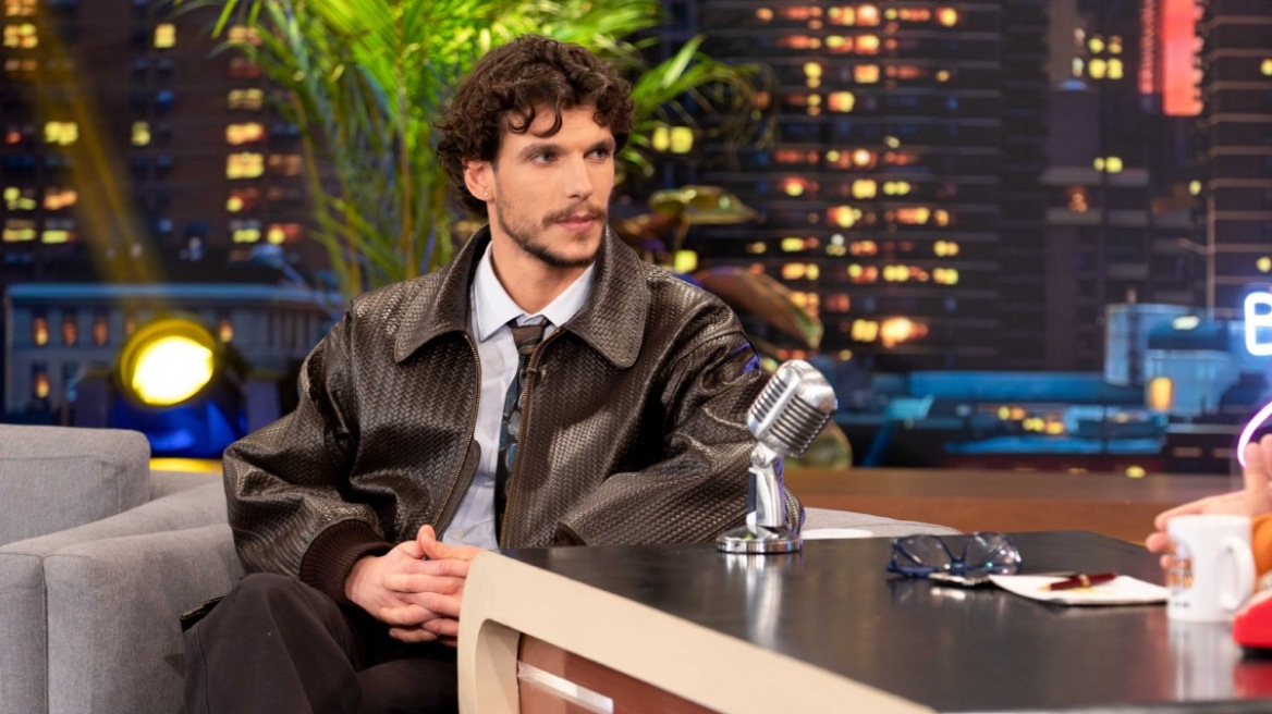 Βασίλης Μίχας: Η περιπέτεια του ηθοποιού στην Κίνα που τον οδήγησε στο κρατητήριο  