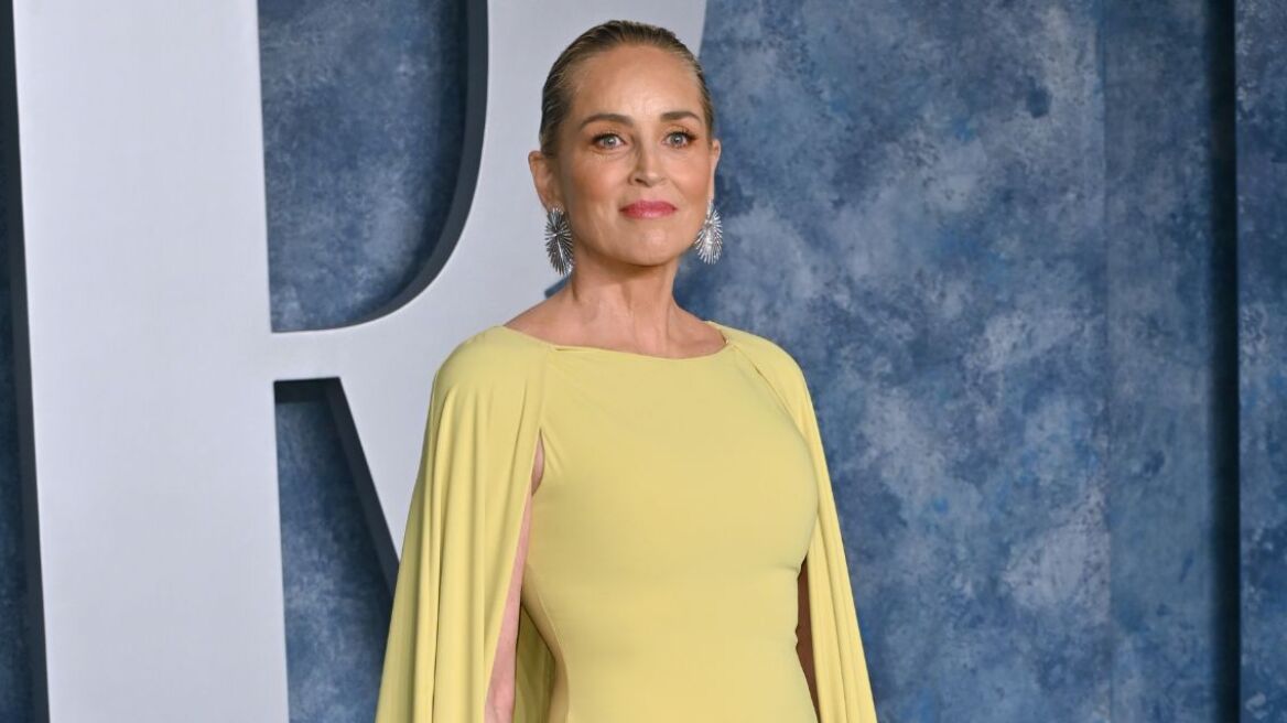 Σάρον Στόουν: Αποκάλυψε πως απολύθηκε χωρίς καμία προειδοποίηση από το «Another Simple Favor»