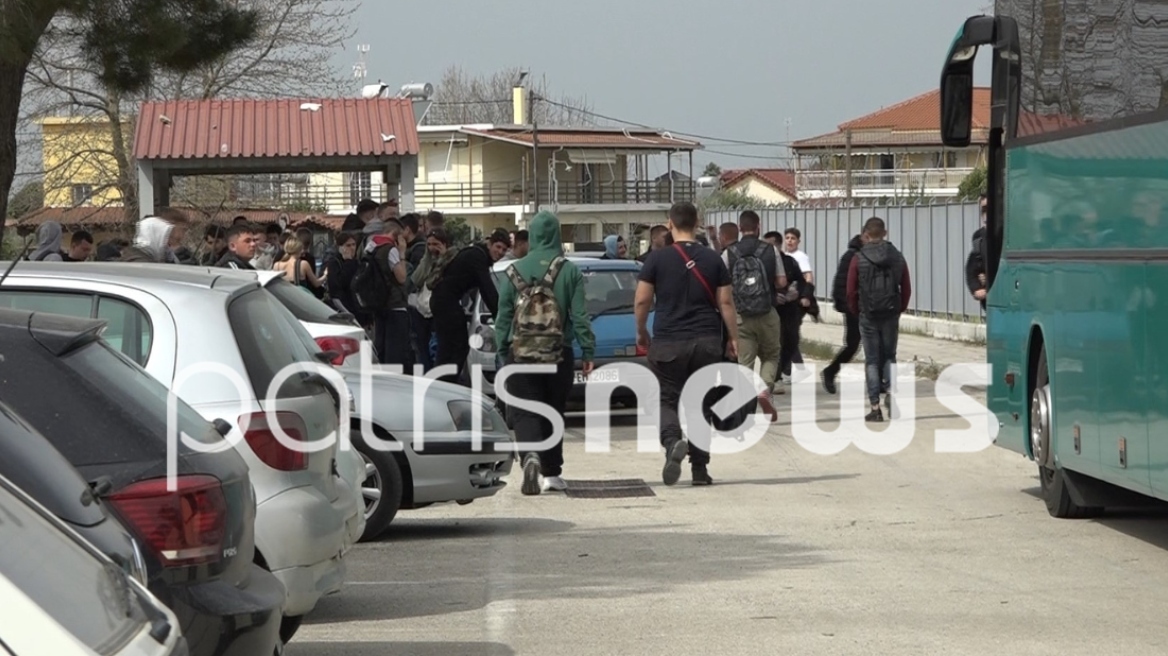 Άγρια συμπλοκή μεταξύ μαθητών στην Αμαλιάδα: «Τον χτυπούσε ξανά και ξανά, μέχρι που έπεσε κάτω»