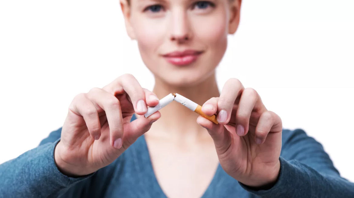 Θέλετε να κόψετε το κάπνισμα; Η μέθοδος που υπόσχεται διπλάσια ποσοστά επιτυχίας