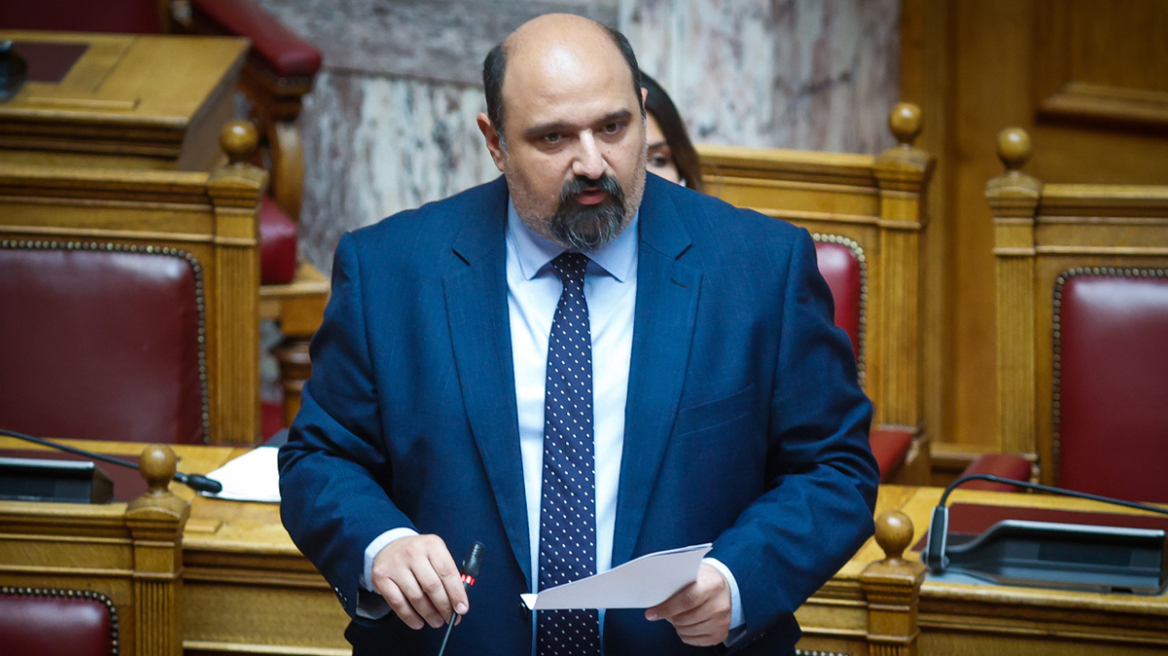 Τέμπη: Νέα δεδομένα μετά το αίτημα Τριαντόπουλου να κριθεί απευθείας από τη Δικαιοσύνη - Το τέλος της Προανακριτικής και η κόντρα με αντιπολίτευση