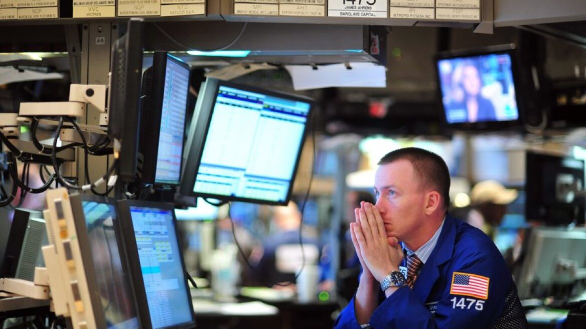 Ράλι αισιοδοξίας στη Wall Street μετά τα σημάδια υποχώρησης Τραμπ στους δασμούς