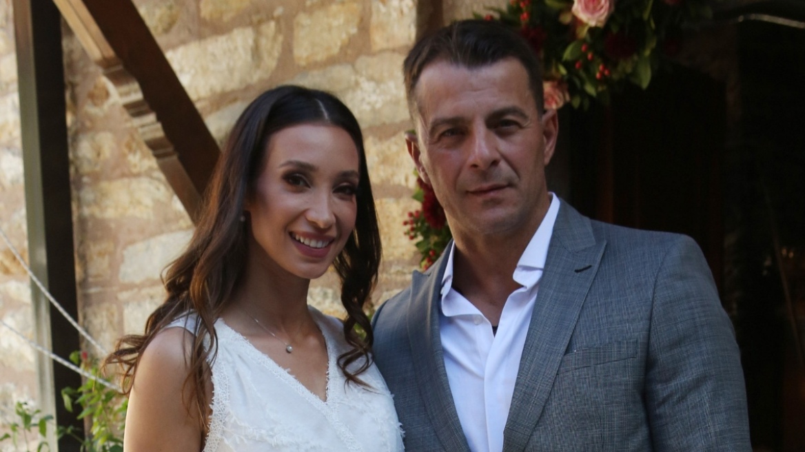 Η Δήμητρα Βαμβακούση δημοσίευσε βίντεο με την αντίδραση της κόρης της, όταν είδε τον Γιώργο Αγγελόπουλο στο γήπεδο