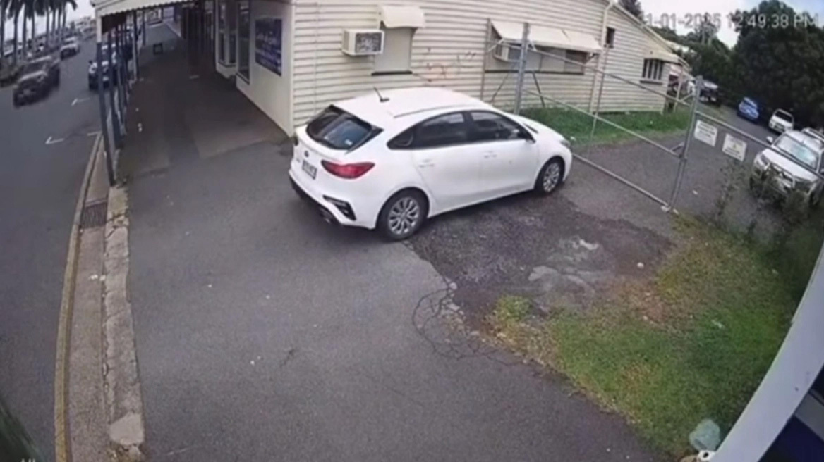 Αυστραλός βρήκε πρωτότυπο τρόπο να καταπολεμήσει το παράνομο πάρκινγκ: «Ελληνική πατέντα» (vid)