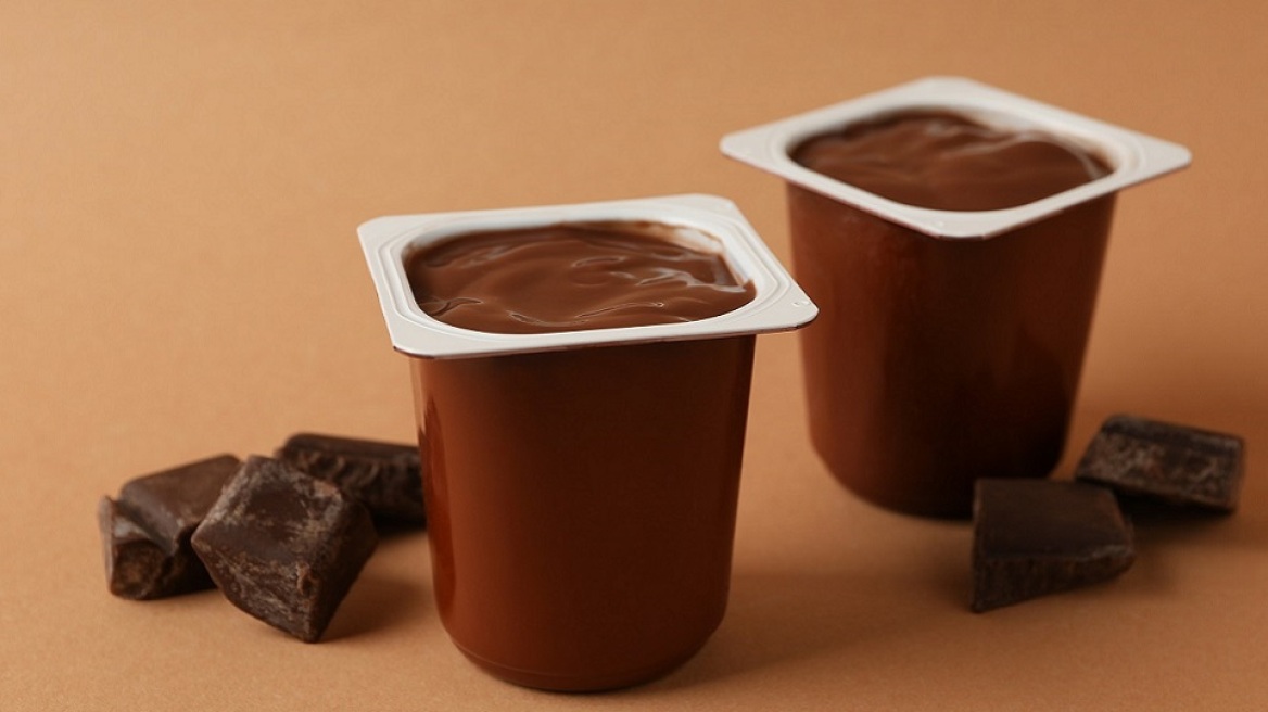 Πουτίγκες πρωτεΐνης: Αξίζει να τις επιλέγουμε; (+συνταγή για σπιτική)