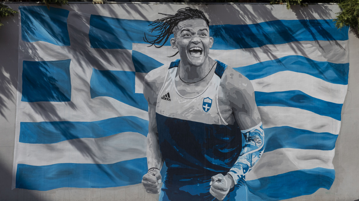 Ο Καραλής έγινε γκράφιτι σε σχολείο της Θεσσαλονίκης - Η αντίδραση του Ολυμπιονίκη - Φωτογραφίες