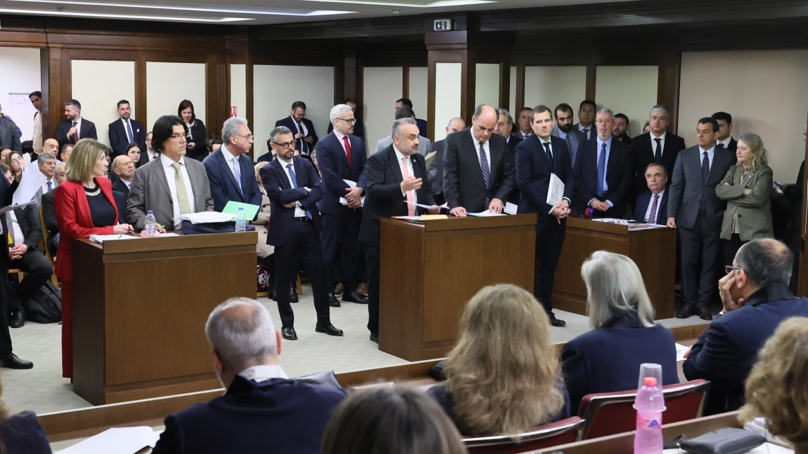 Οι σύμβουλοι Επικρατείας θα αποφανθούν για το νέο φορολογικό νόμο