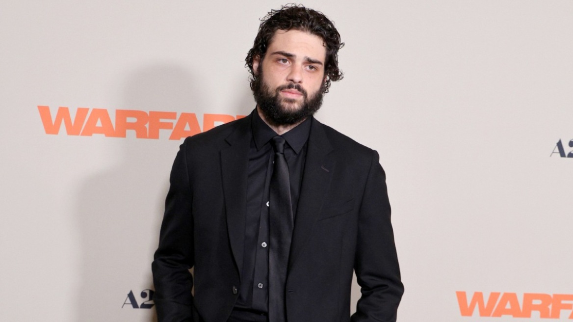 Νόα Σεντινέο: Ανήσυχοι οι φαν του ηθοποιού μετά την τελευταία του εμφάνιση στο κόκκινο χαλί - Δείτε φωτογραφίες