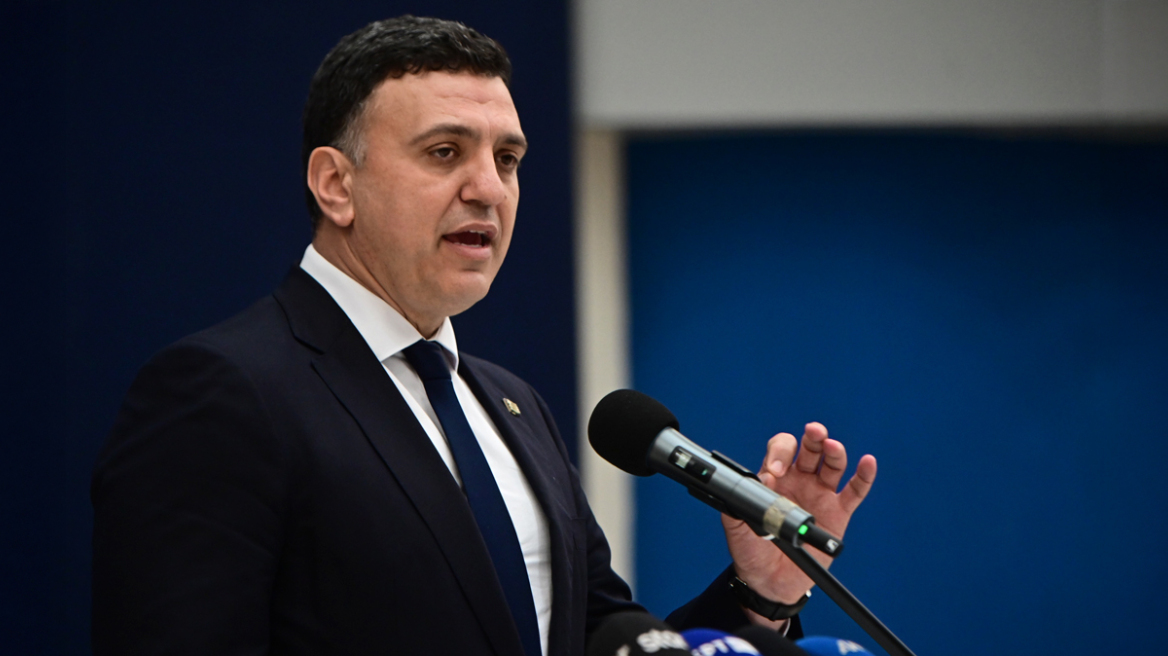 Κικίλιας: Δεν υπάρχουν ένστολοι δεύτερης και τρίτης κατηγορίας - Να δοθούν αυξήσεις και σε αστυνομικούς, πυροσβέστες και λιμενικούς