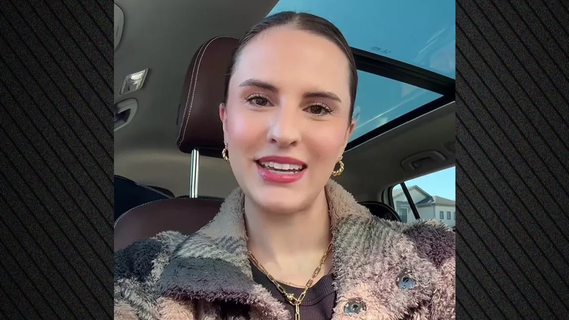 Έκανε προληπτικές εξετάσεις και διαγνώστηκε με μια σπάνια πάθηση – Η συγκλονιστική ιστορία της Σάρα Μπλάκμπερν