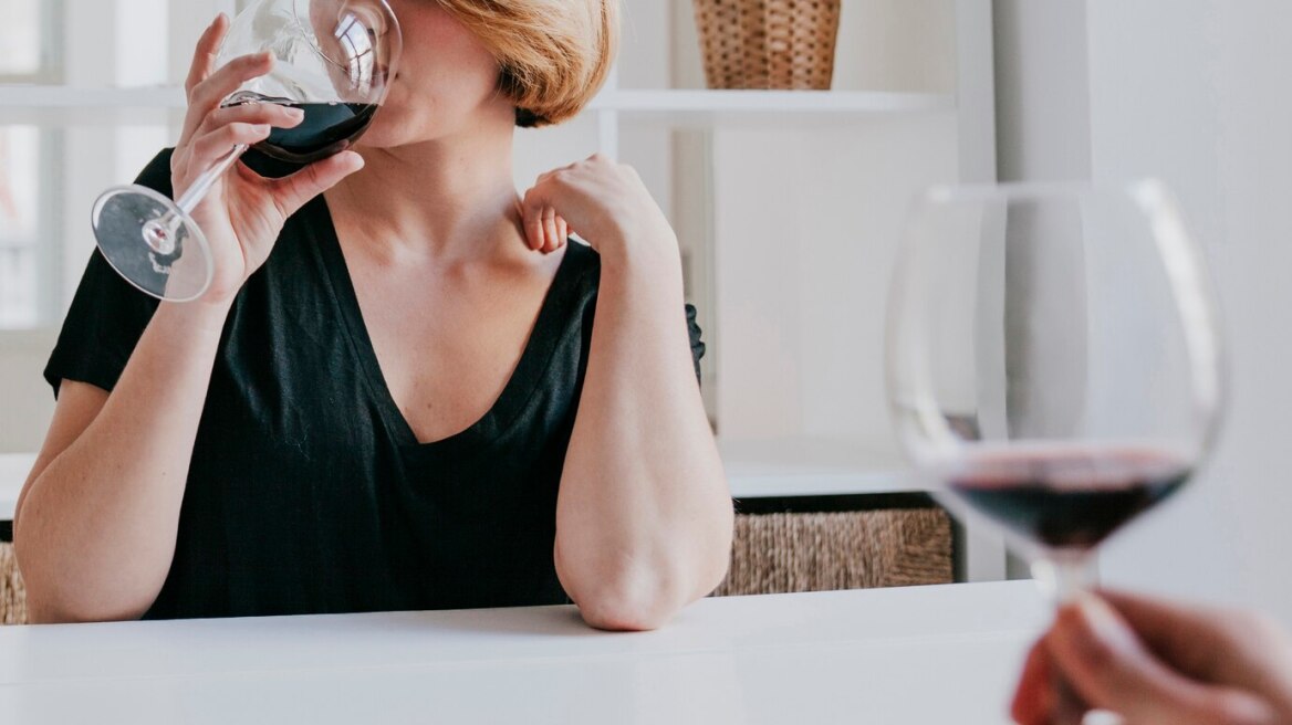 Πώς να χαλαρώσετε χωρίς αλκοόλ - Πέντε τρόποι από την ειδικό