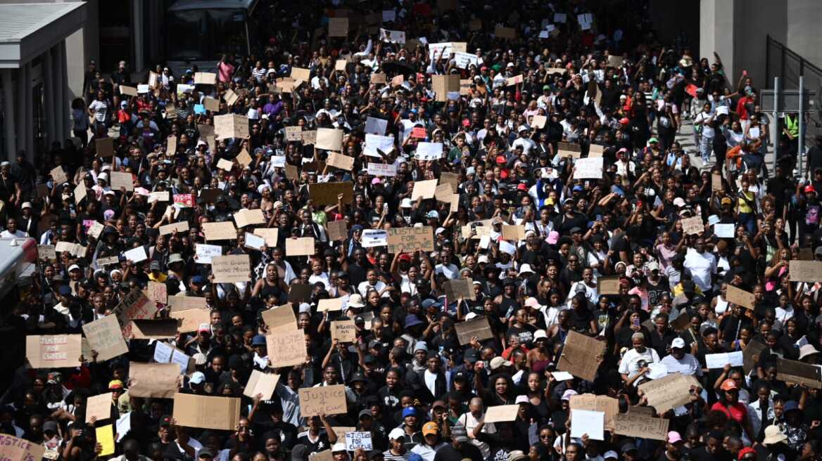 Νότια Αφρική: Μεγάλες διαδηλώσεις για τον βιασμό ενός 7χρονου κοριτσιού μέσα σε σχολείο