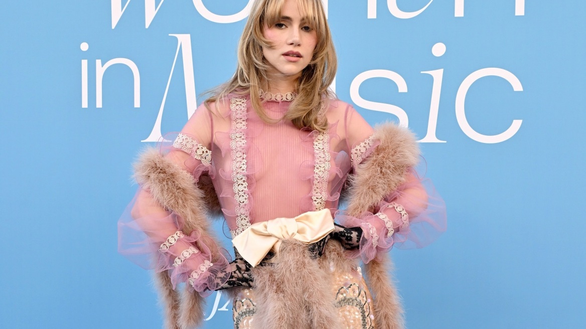 Η Σούκι Γουότερχάουζ σε μία από τις πιο ξεχωριστές εμφανίσεις της με Valentino