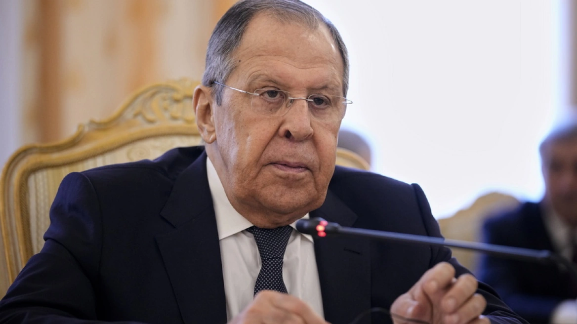 εμπλοκή στον πόλεμο στην Ουκρανία,πυραύλων μεγάλου βεληνεκούς,Λαβρόφ,«Ανεύθυνη απόφαση» είχε πει ο Πεσκόφ, Newsroom, Πολιτική
