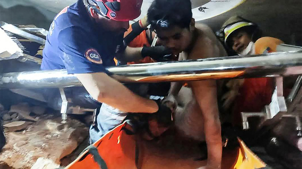 Μιανμάρ: Νεαρός ανασύρθηκε ζωντανός από τα συντρίμμια, 5 μέρες μετά τον φονικό σεισμό των 7,7 Ρίχτερ