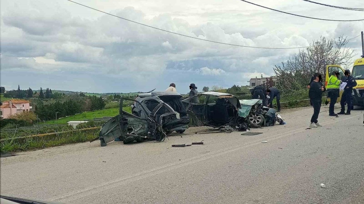 Τροχαίο με 4 τραυματίες στην Άνω Περαία