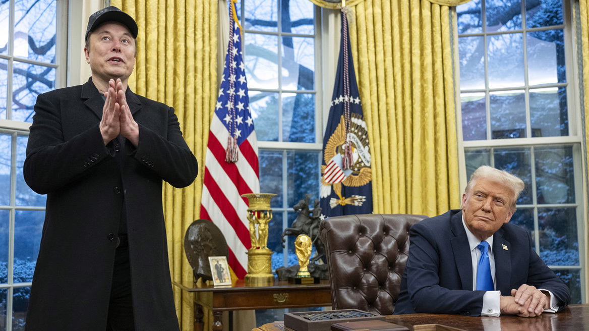 Politico: Ο Μασκ θα παραιτηθεί τις επόμενες εβδομάδες από επικεφαλής του DOGE, αποκάλυψε ο Τραμπ σε συνεργάτες του
