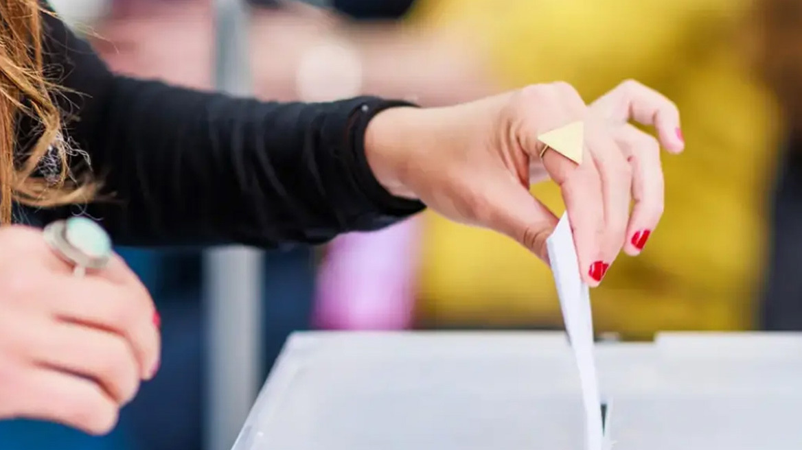 Δημοσκόπηση Marc: Αυστηρότερη στάση στο Μεταναστευτικό ζητά το 73,4%