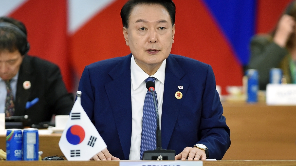 Ο πρώην πρόεδρος της Νότιας Κορέας Γιουν ζήτησε συγγνώμη μετά την καθαίρεσή του