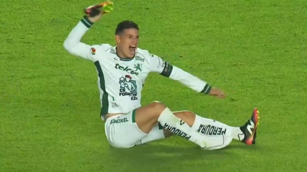 Χάμες Ροντρίγκες: Πέταξε εκνευρισμένος το παπούτσι του στον διαιτητή, δείτε βίντεο