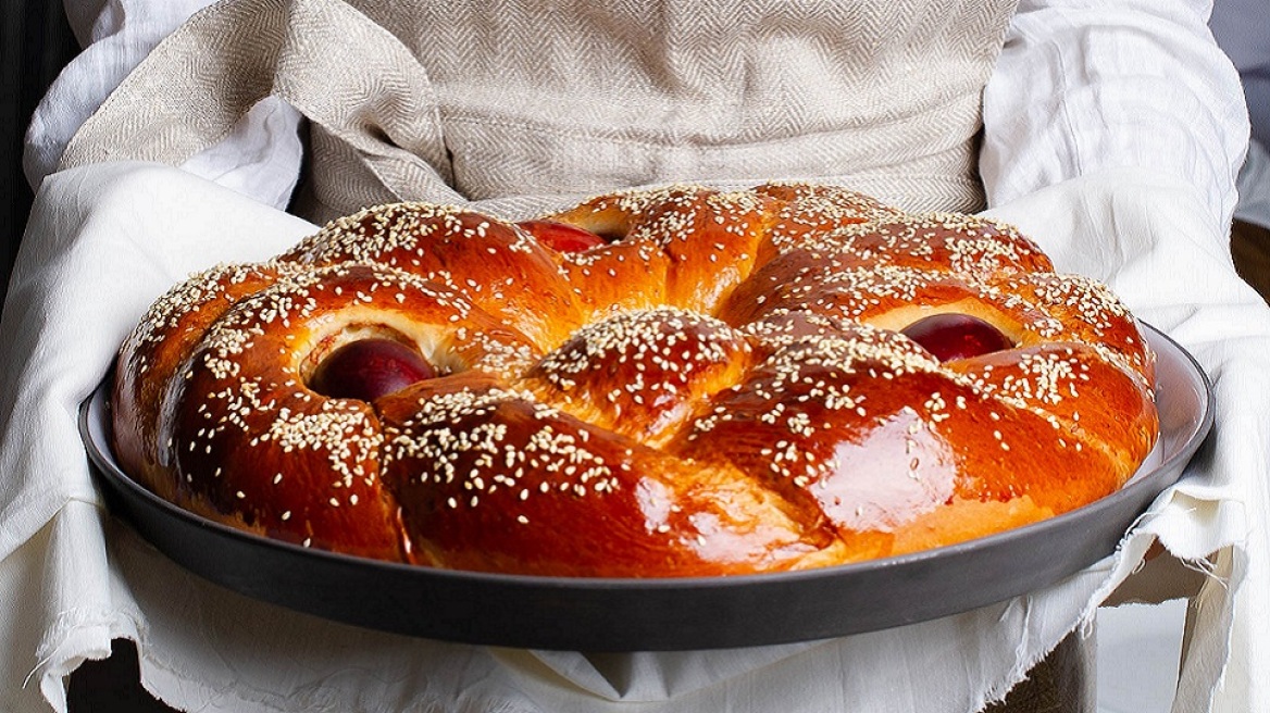 Αστικό Πάσχα: Έθιμα και γεύσεις στην Αθήνα, τότε και τώρα