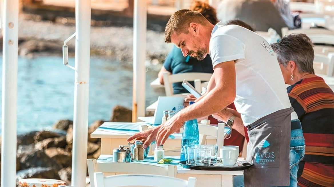 Αγορά εργασίας: Μόνο οι απόφοιτοι Λυκείου βρίσκουν εύκολα δουλειά