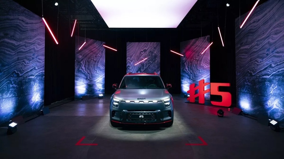 Το SUV της smart είναι ένας... πύραυλος _ Το ψηλαφισαμε