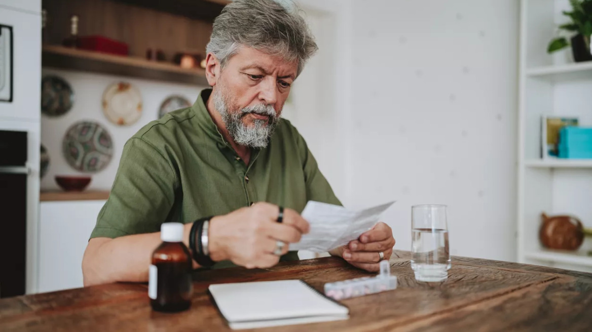 «Καμπανάκι» για την αλόγιστη συνταγογράφηση αντιβιοτικών – Έρευνα αποκαλύπτει ότι δεν τα παίρνουν όσοι τα χρειάζονται