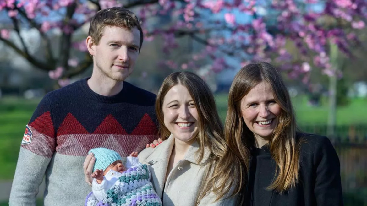 Η Amy Isabel είναι το πρώτο μωρό στη Βρετανία που γεννήθηκε από μεταμοσχευμένη μήτρα – Η συγκινητική ιστορία της