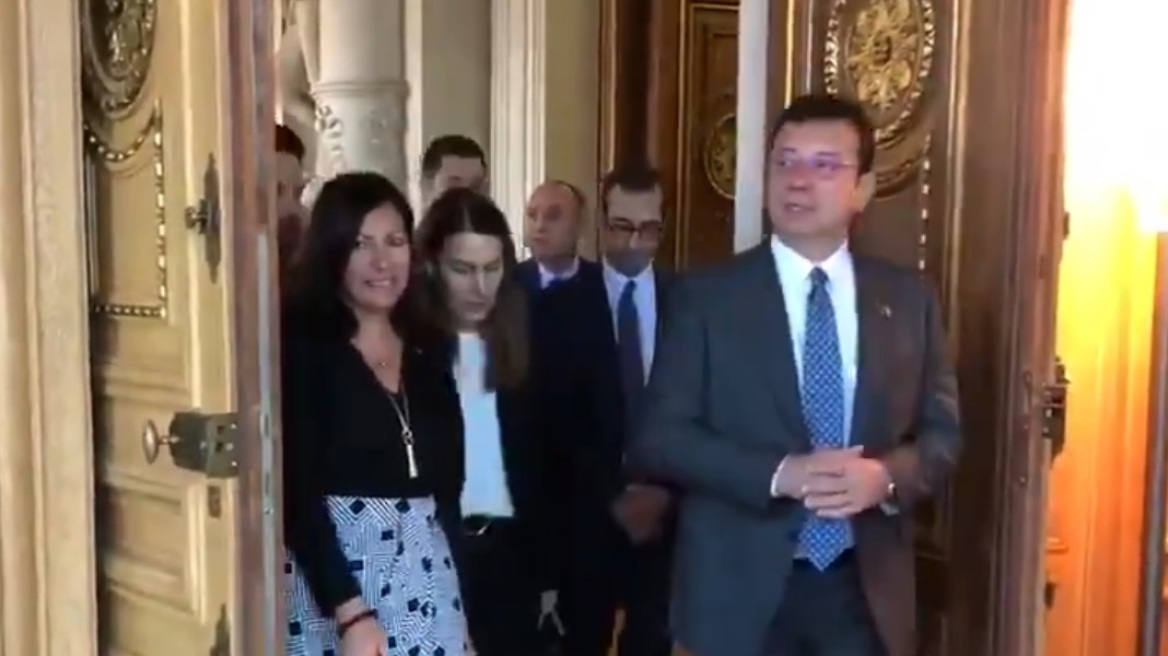 Γαλλία: Ο Εκρεμ Ιμάμογλου ανακηρύχθηκε επίτιμος δημότης της πόλης του Παρισιού