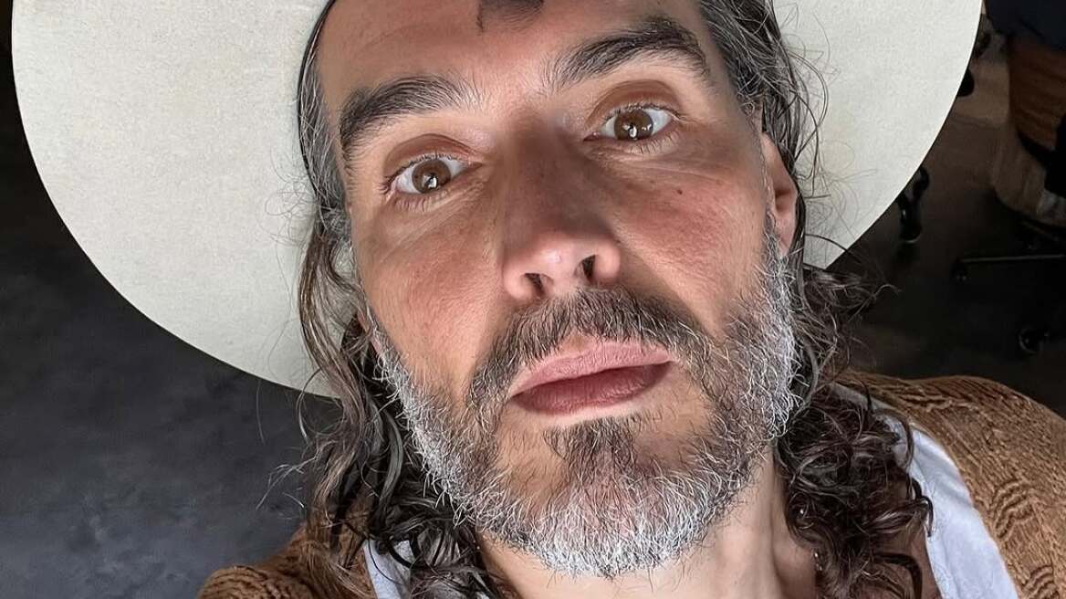 Ο Ράσελ Μπράντ θα μιλήσει σε κολλέγιο για την κουλτούρα ακύρωσης, 8 ημέρες μετά τις κατηγορίες για βιασμό