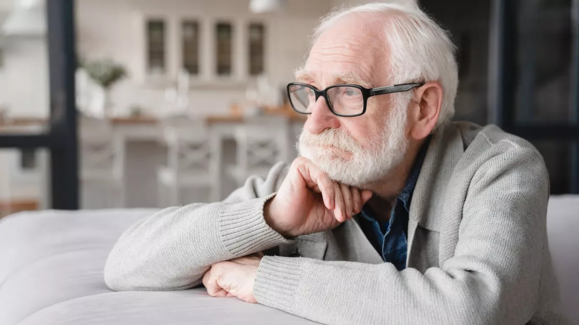 Άνοια: Χωρίς φροντίδα 1 στους 5 ασθενείς – Παγκόσμια έρευνα σοκάρει