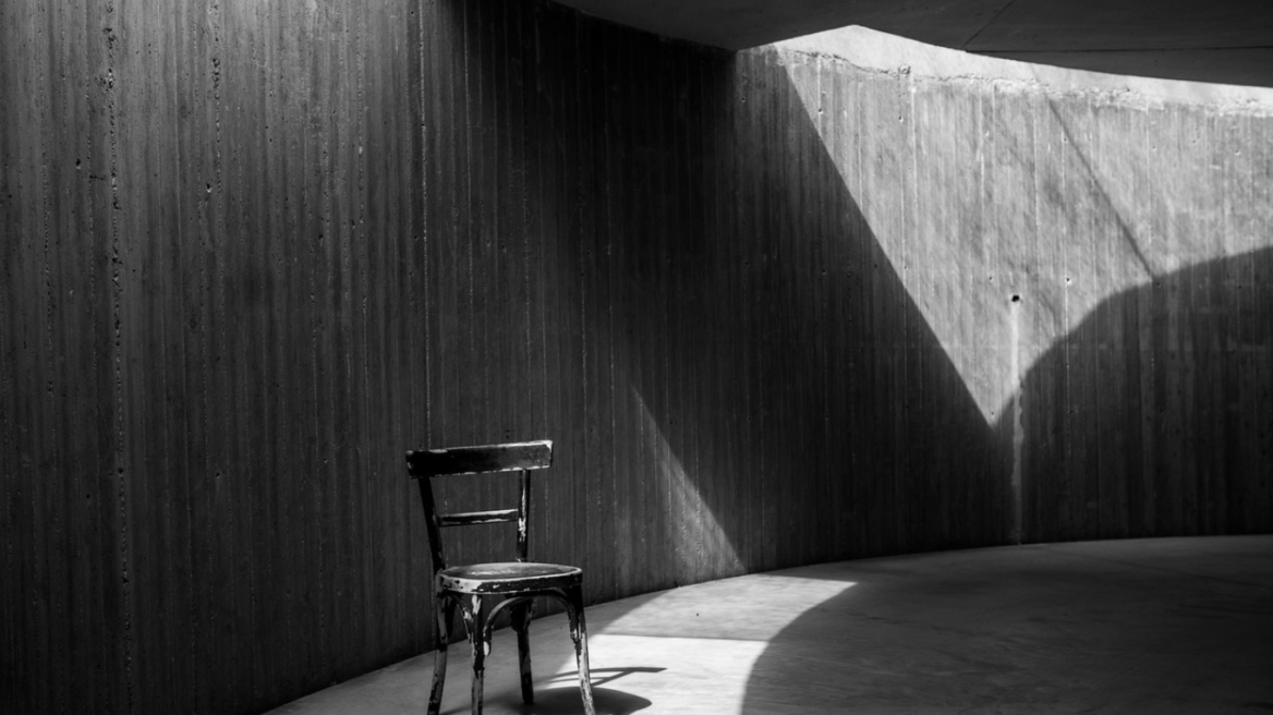 Θερμή υποδοχή στην έκθεση “Unveiled: The Fine Art Lens of NikZik” στον Χώρο Τέχνης 47 Circles