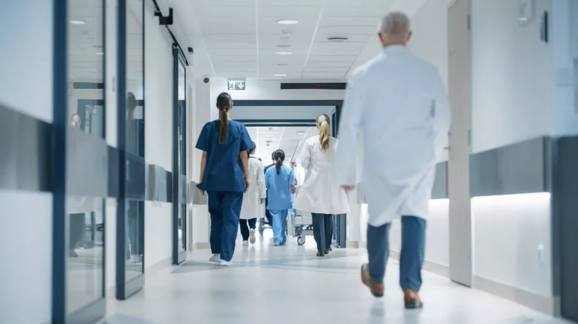 Μήλον της έριδος το προσωπικό του «Αγία Βαρβάρα» – Ποια νοσοκομεία το διεκδικούν