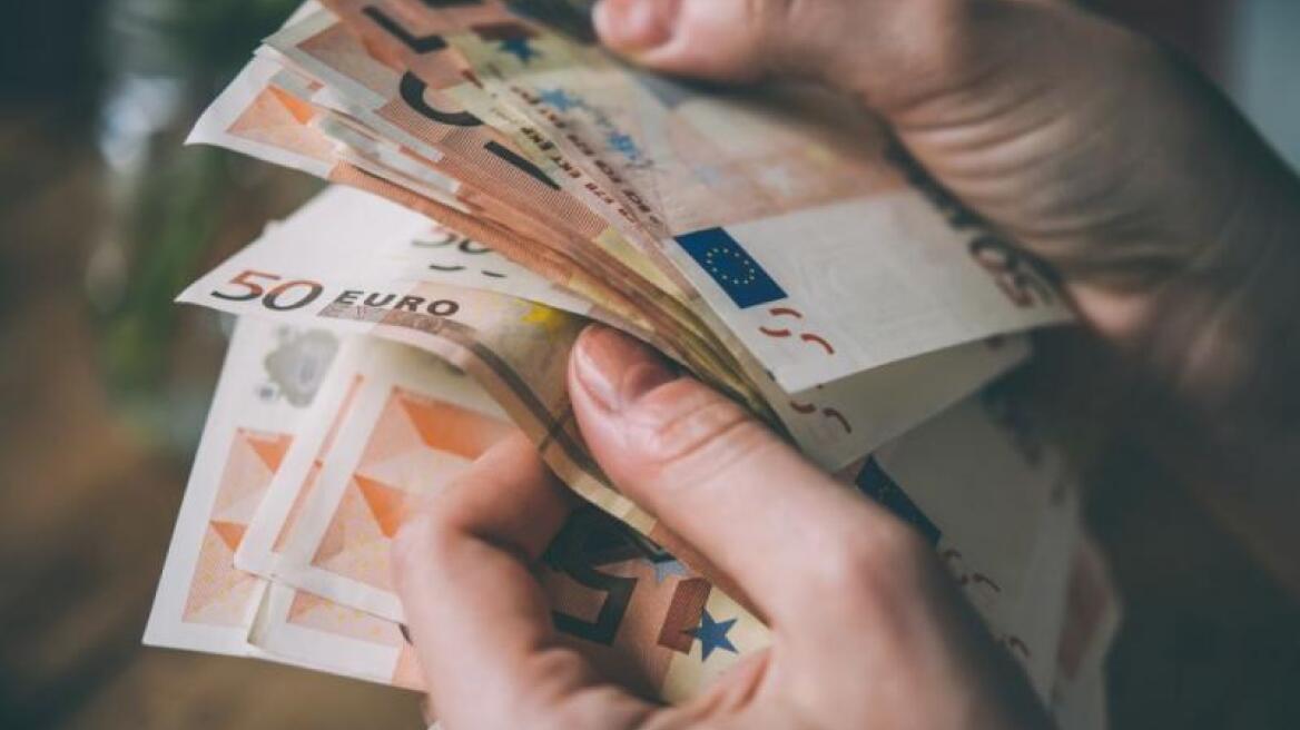 Δώρο Πάσχα - ΟΑΕΔ: Από σήμερα (10/4) το απόγευμα η καταβολή του στους ανέργους