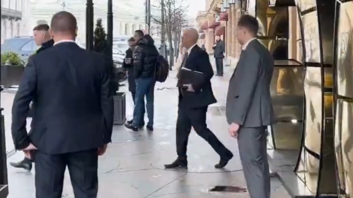 Στη Ρωσία ο Στιβ Γουίτκοφ, συναντήθηκε με τον εκπρόσωπο του Πούτιν για τις επενδύσεις