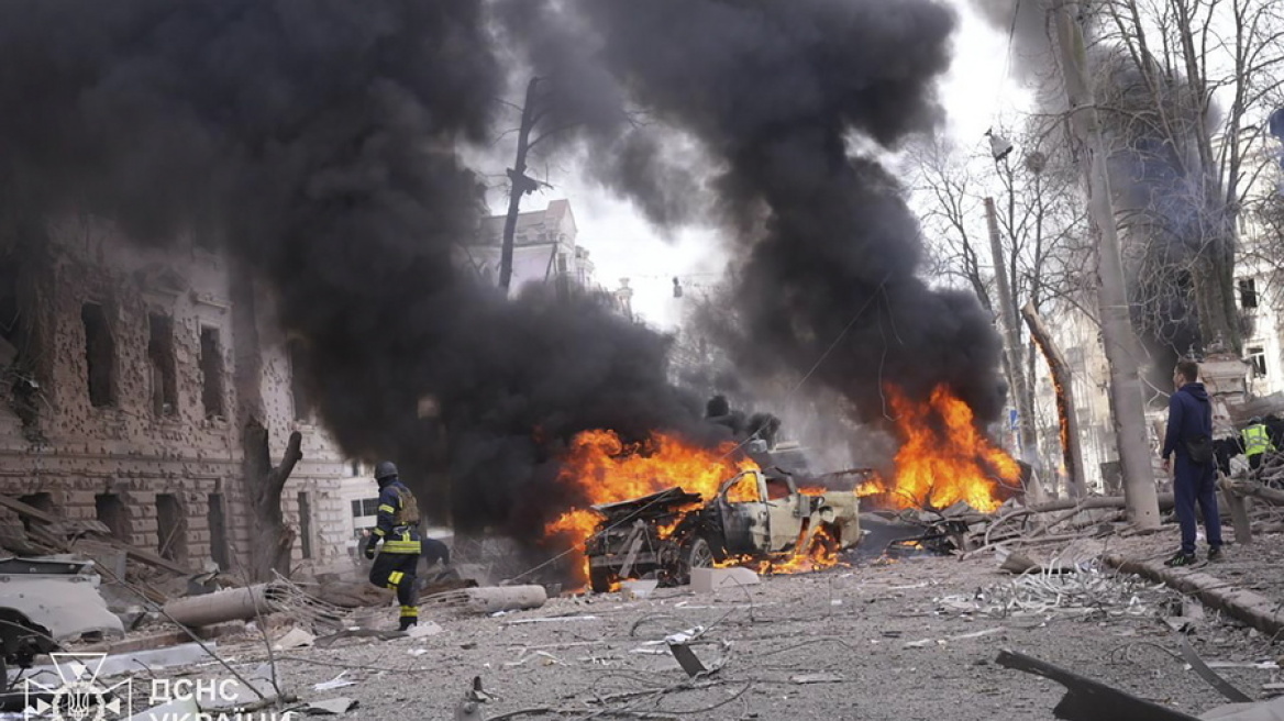 Το Υπουργείο Εξωτερικών καταδικάζει την ρωσική επίθεση: «Αυτή η βία πρέπει να τελειώσει»