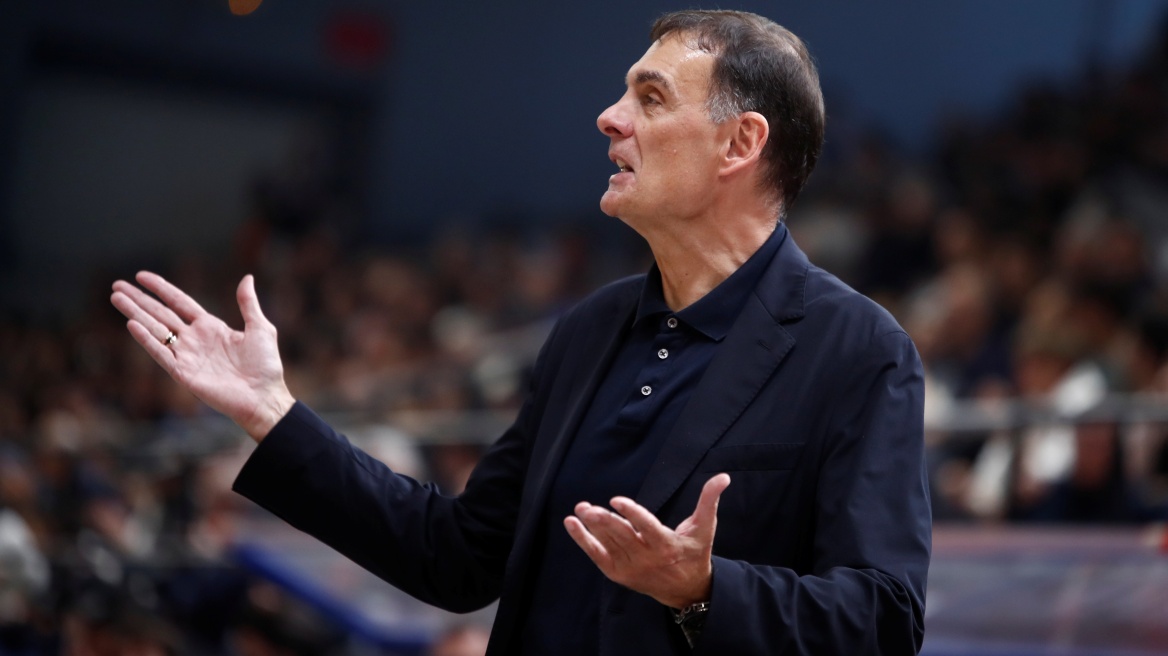 Αηδιασμένος μετά το Πανιώνιος - Ολυμπιακός ο Μπαρτζώκας: «Εδώ έχουμε έναν οχετό, ελπίζω τα παιχνίδια να γίνονται σε καλύτερες συνθήκες» - Βίντεο