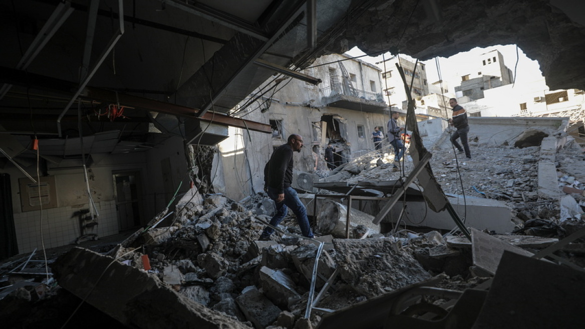 Αντιδράσεις για την ισραηλινή επίθεση σε ένα από τα ελάχιστα νοσοκομεία στη Γάζα και τον θάνατο παιδιού