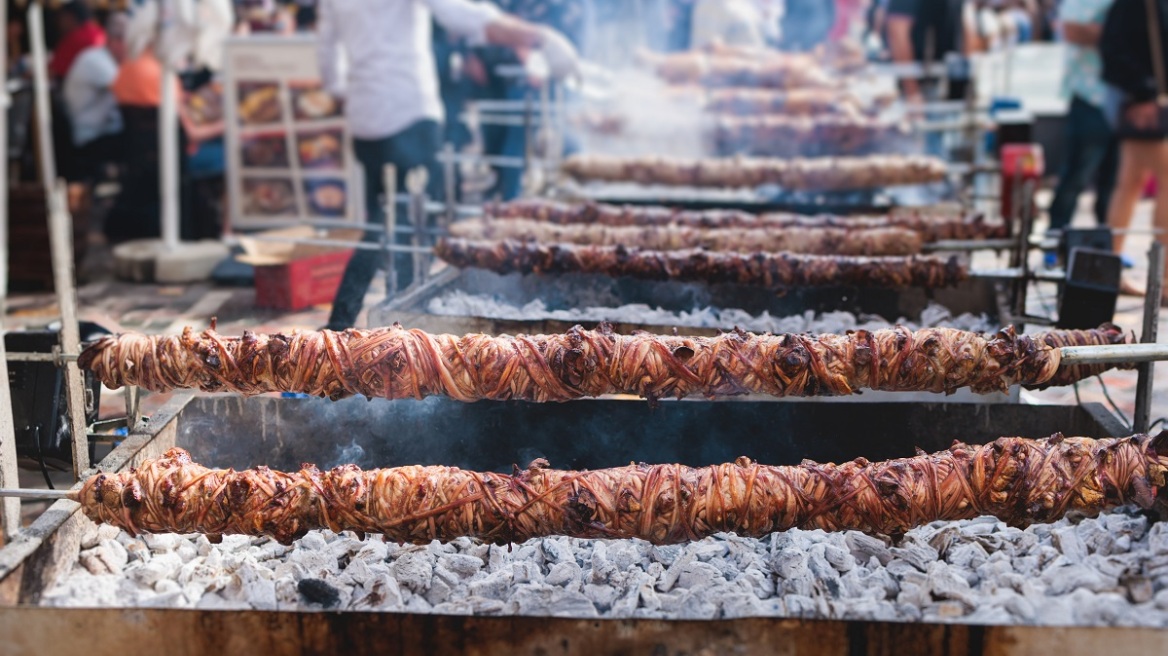 Συμβουλές του ΕΦΕΤ για την περίοδο του Πάσχα - Τι να προσέξετε όταν αγοράζετε αρνί και αυγά