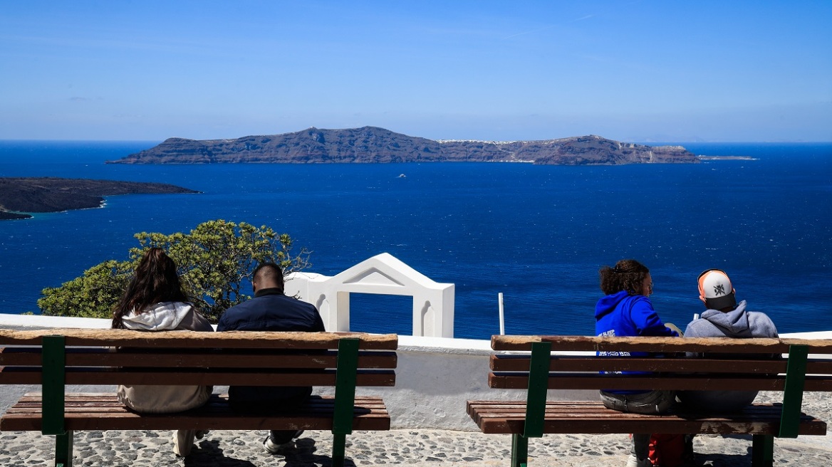 Καιρός - Meteo: Θερμότερος του κανονικού αναμένεται ο Μάιος - Τι δείχνουν οι μακροπρόθεσμες προγνώσεις 