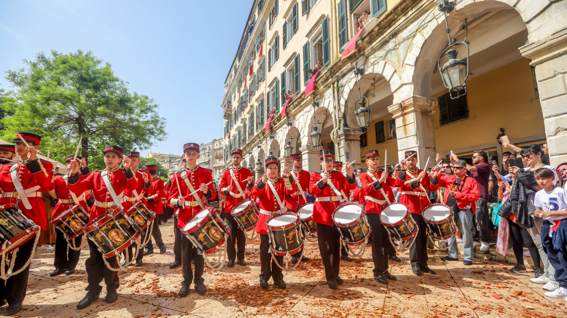 Στο χωριό οι Ελληνες, σε city break και νησιά οι ξένοι – Με ικανοποιητικές πληρότητες ανοίγει η σεζόν του ’25