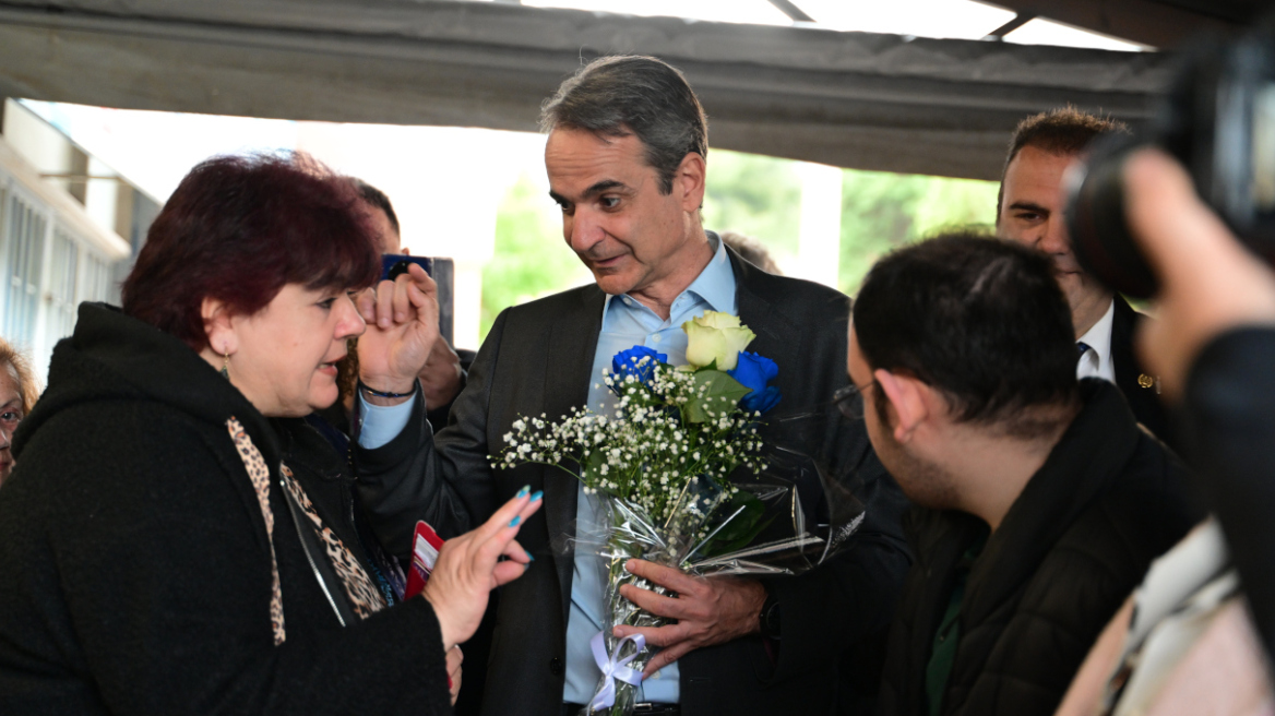 Μητσοτάκης από Αγία Βαρβάρα: Συνεχίζουμε παρά τις δυσκολίες, τα καλύτερα είναι μπροστά μας
